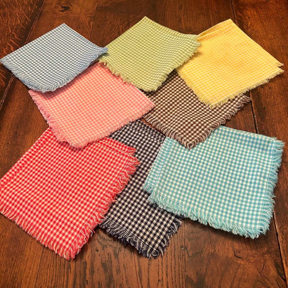 18 gingham napkins